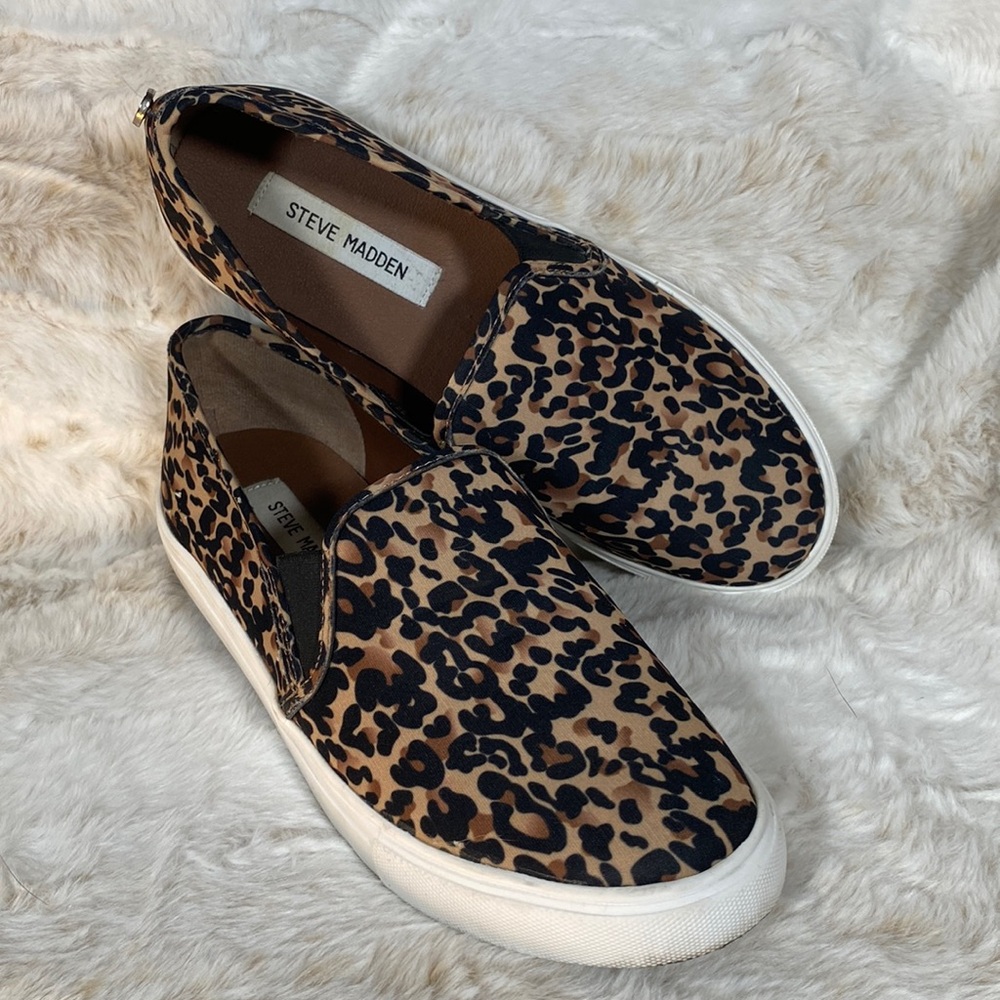 Steve Madden Symba 9M cheetah print slip-on